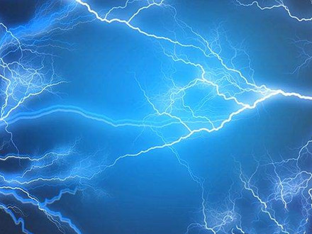 靜電與“動電”（如工業、民用用電中的電）的區別